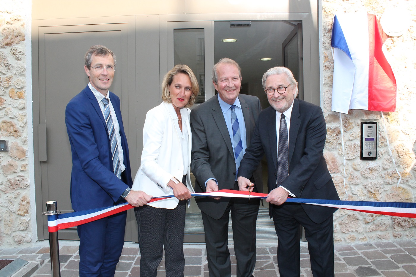 Inauguration d’une nouvelle résidence de 43 logements et signature du contrat de proximité par la ville de Chaville 