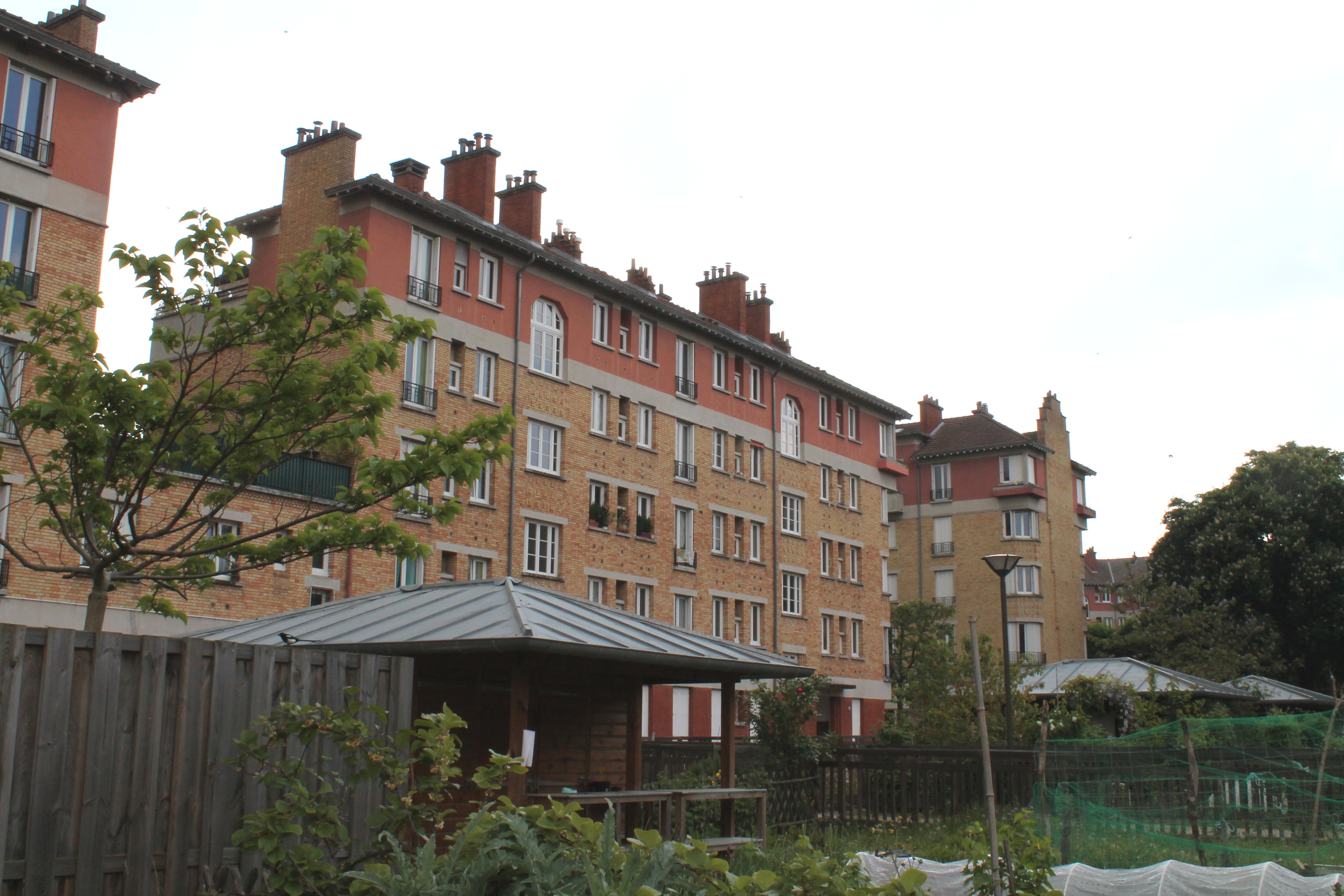 Les Cites Jardins De Hauts De Seine Habitat A Suresnes Et A Vanves Parmi Les 1ers Patrimoines Labellises Patrimoine D Interet Regional Hauts De Seine Habitat