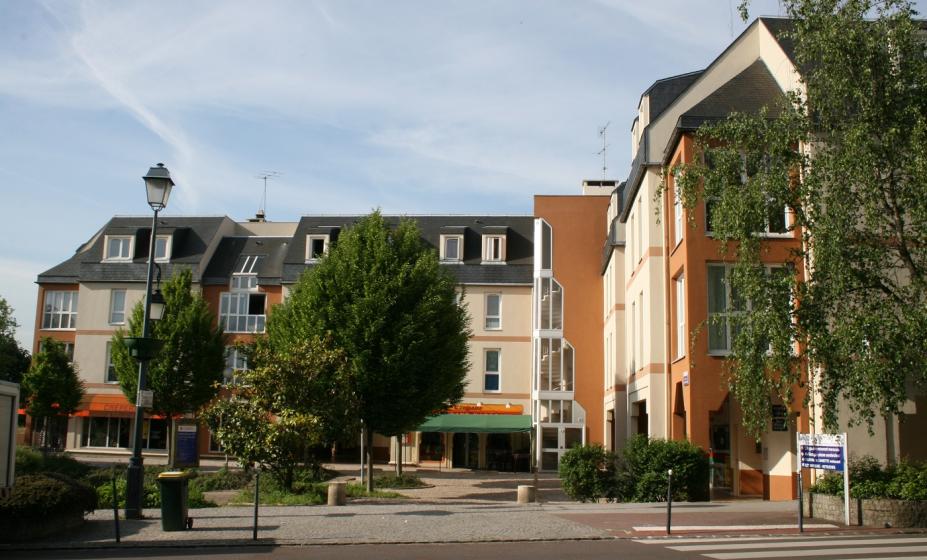 Commerces en pied d'immeuble à Fontenay-aux-Roses