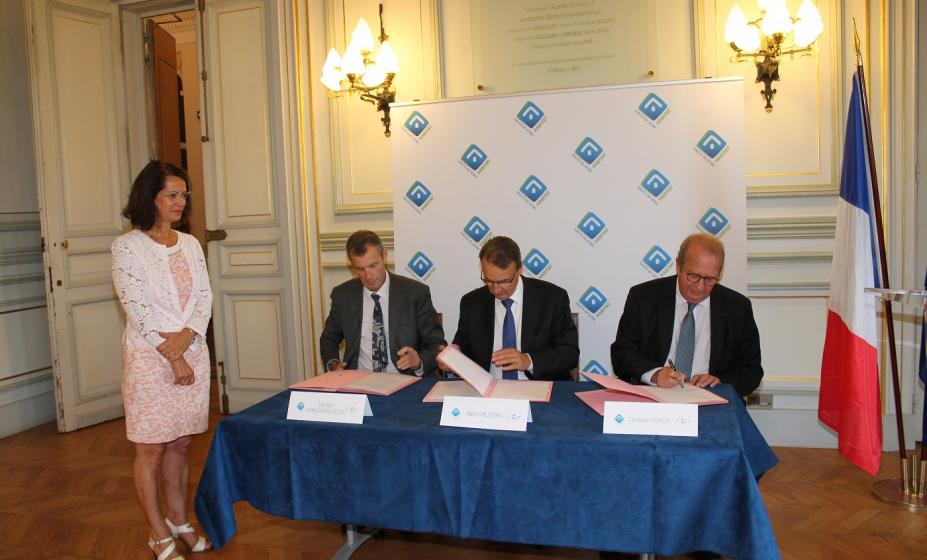 Signature du contrat de proximité avec la Ville de Clichy