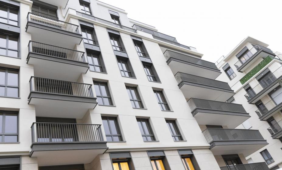 Façade du bâtiment livré rue Willy Brandt et rue Mozart à Clichy - Photo : Christophe Bertolin IP3 Press