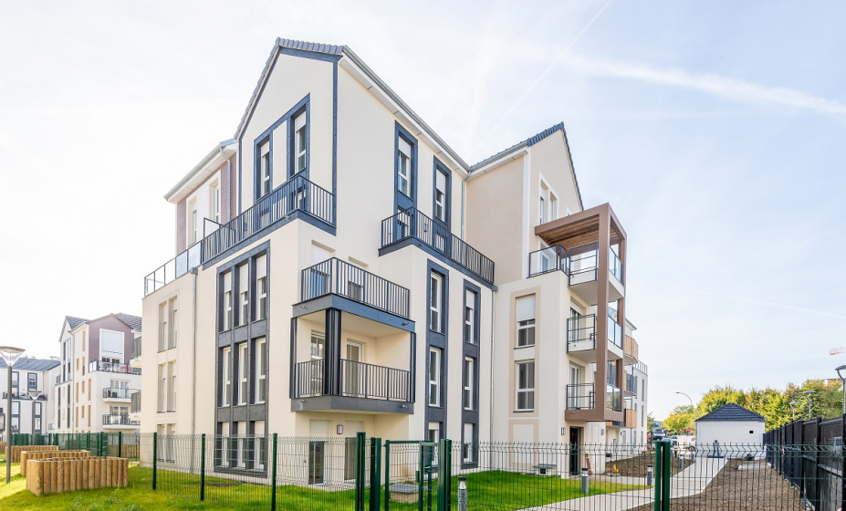 10 rue Claude Bernard à Maurepas, vue d'ensemble de la résidence, photo Adeline Bommart