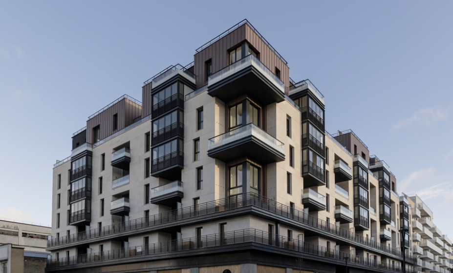 vue d'angle du bâtiment, Photo par l'agence IP3 Press, Marlène Awaad