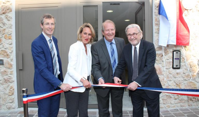 Inauguration d’une nouvelle résidence de 43 logements et signature du contrat de proximité par la ville de Chaville 