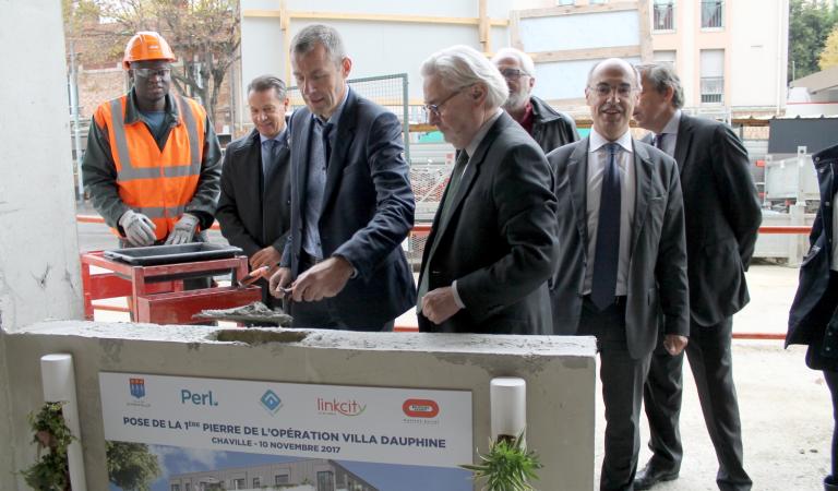 10/11/2017 à  Chaville : Pose symbolique de la 1ère pierre de 30 logements ULS connectés